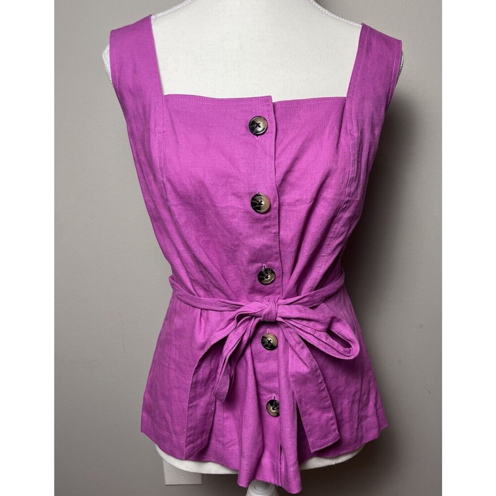 Sleeveless Button-Front Tie-Waist Top in Magenta